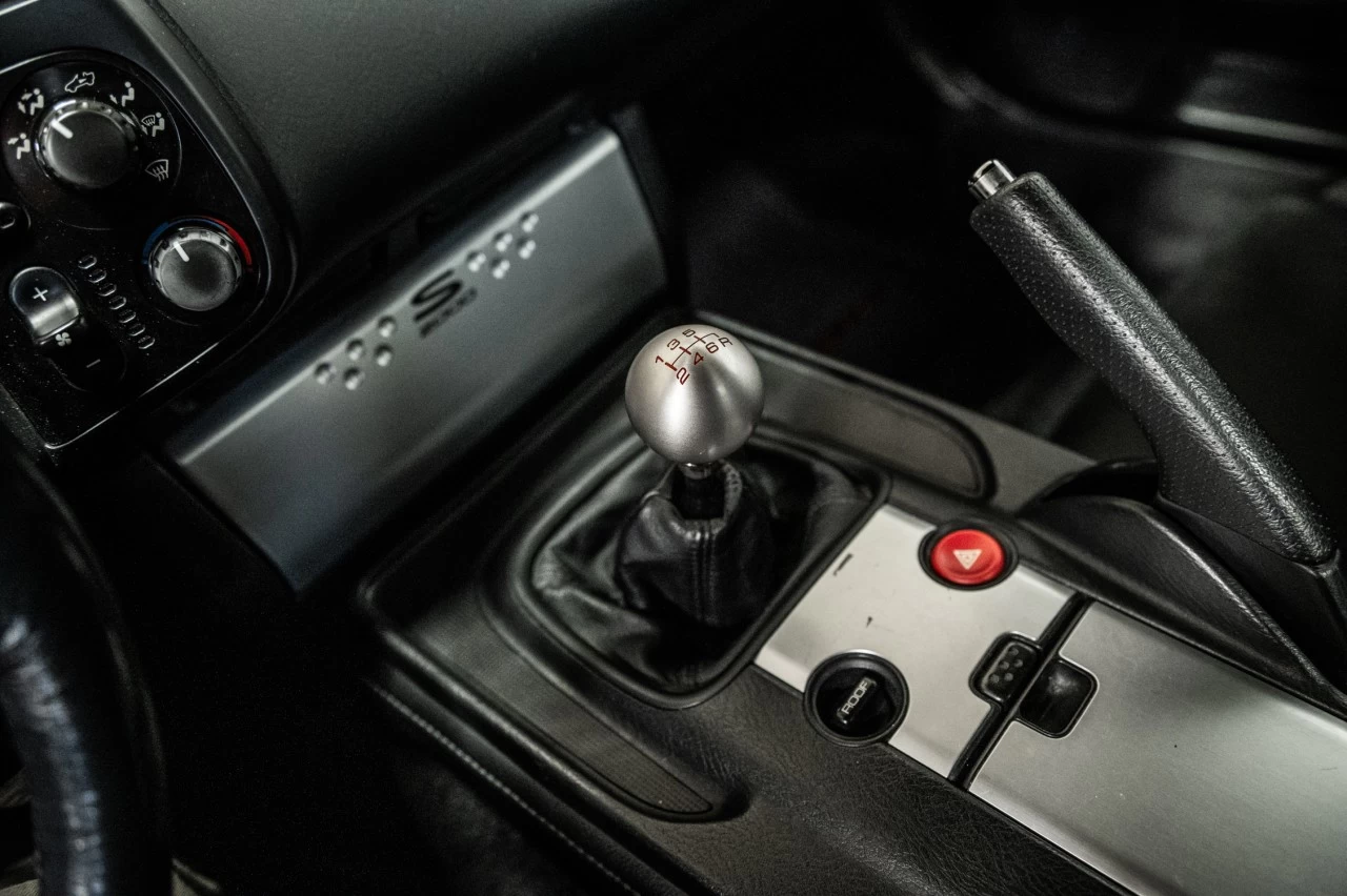 2005 Honda S2000 2dr Conv Image principale