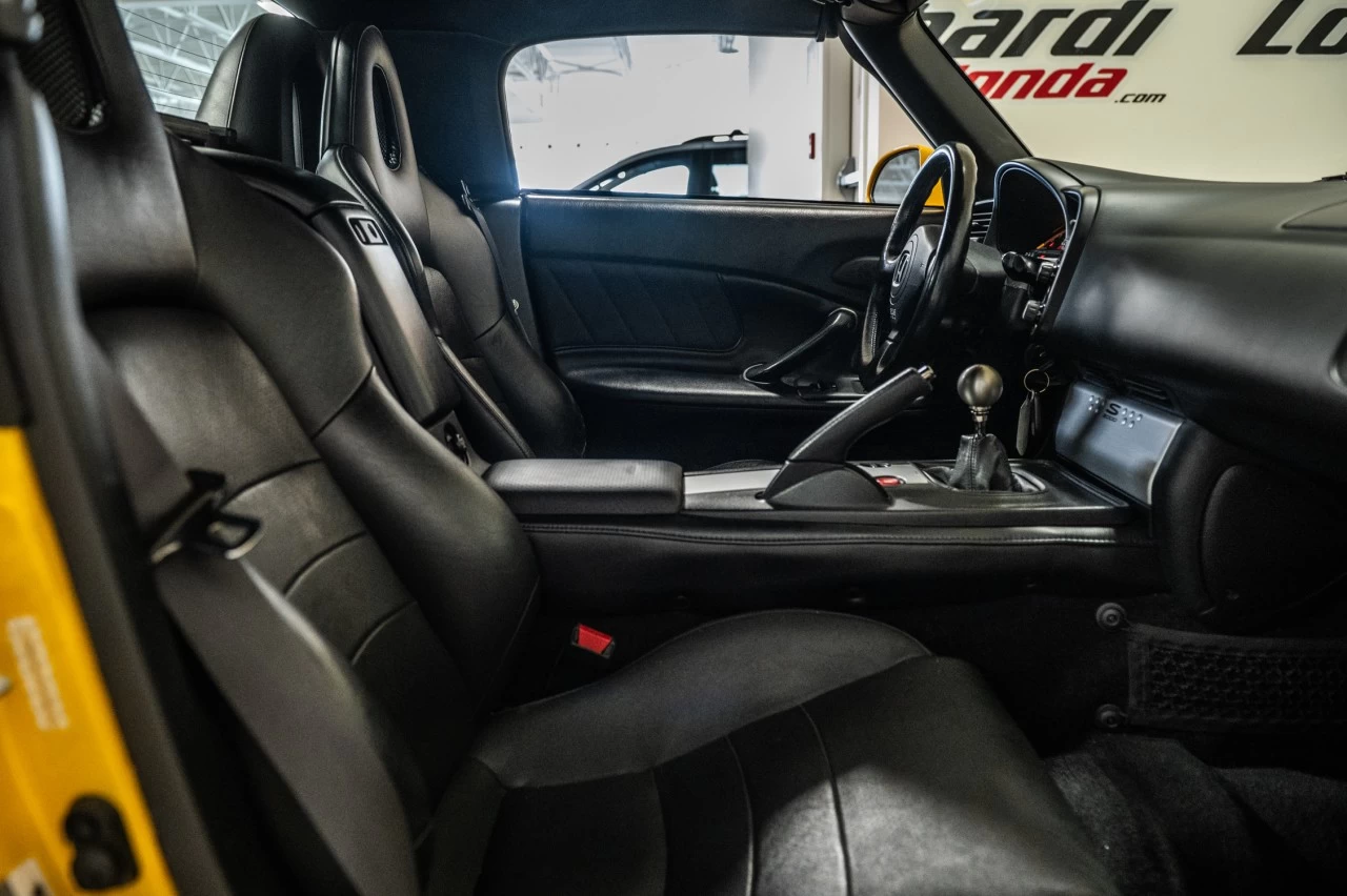 2005 Honda S2000 2dr Conv Image principale