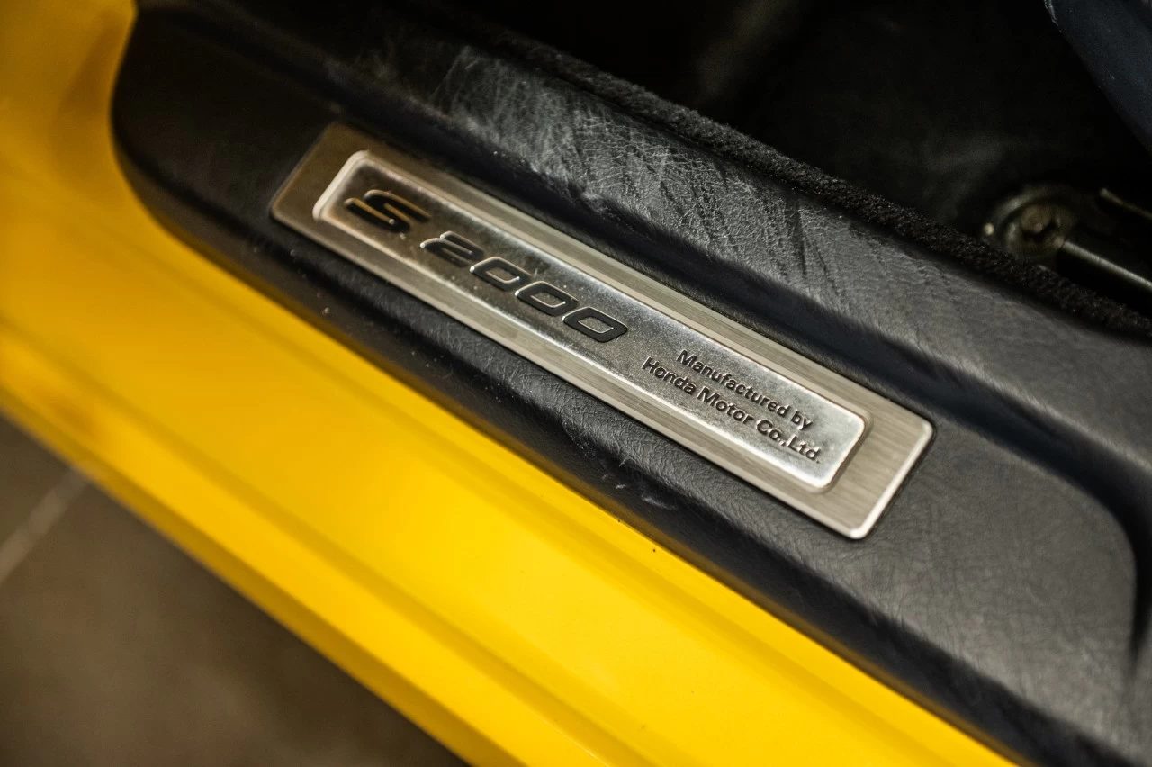 2005 Honda S2000 2dr Conv Image principale