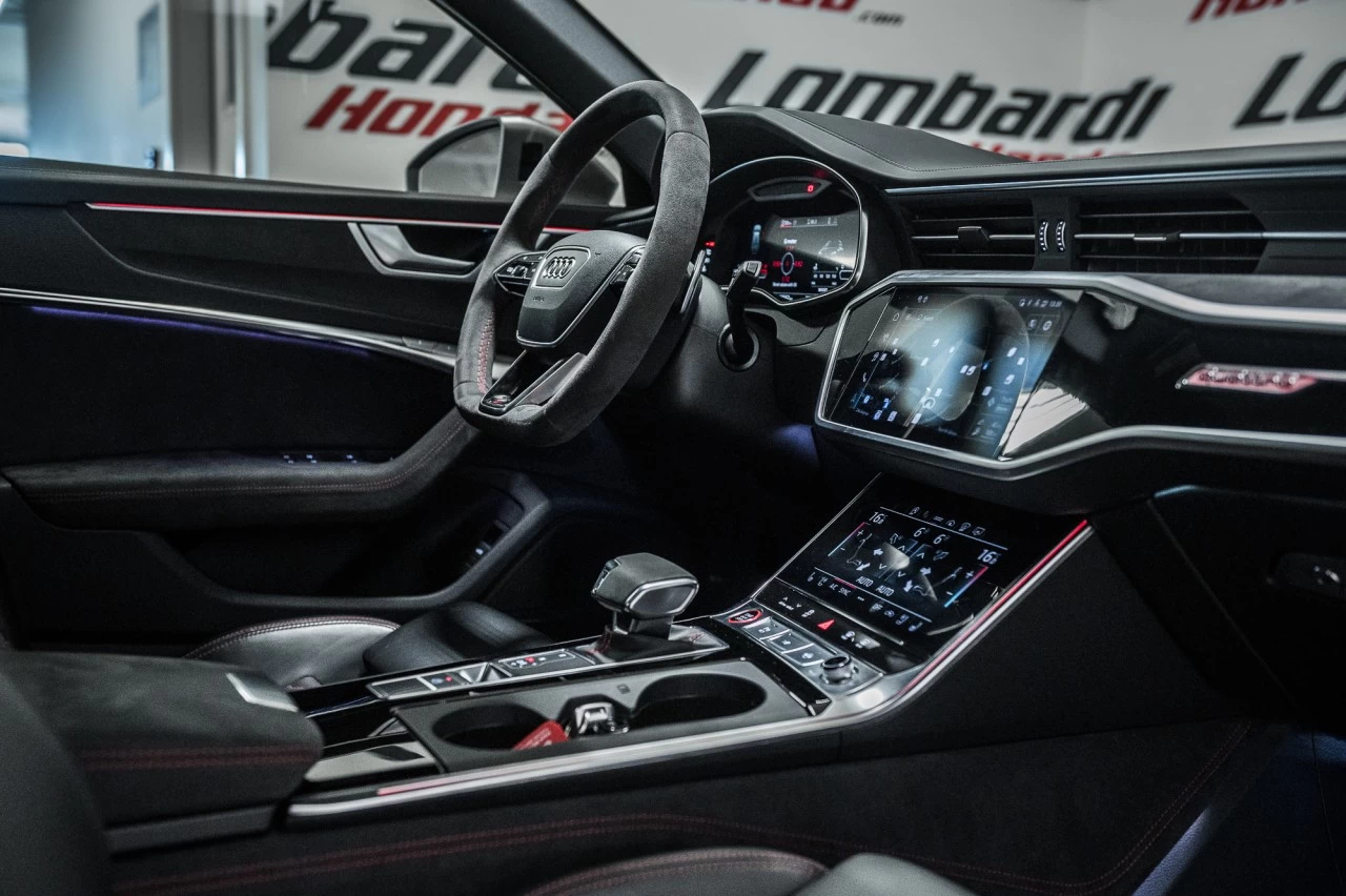 2024 Audi RS6 Performance - 5.99% Location 24-48Mois Image principale