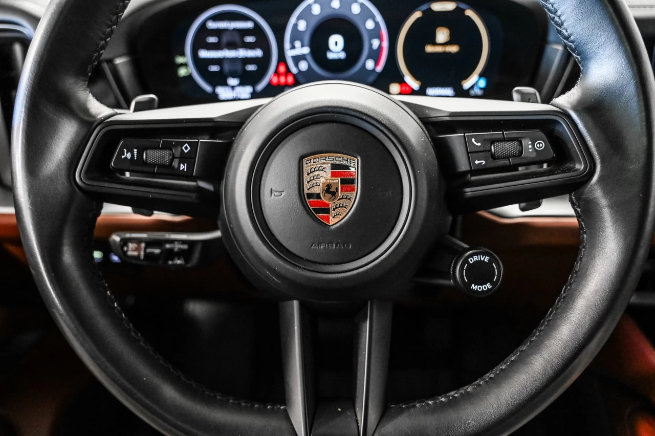 2024 Porsche Cayenne Pneus ÉtÉ et hiver inclus / AWD Image principale