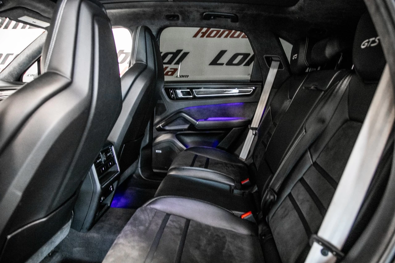 2021 Porsche Cayenne GTS Image principale