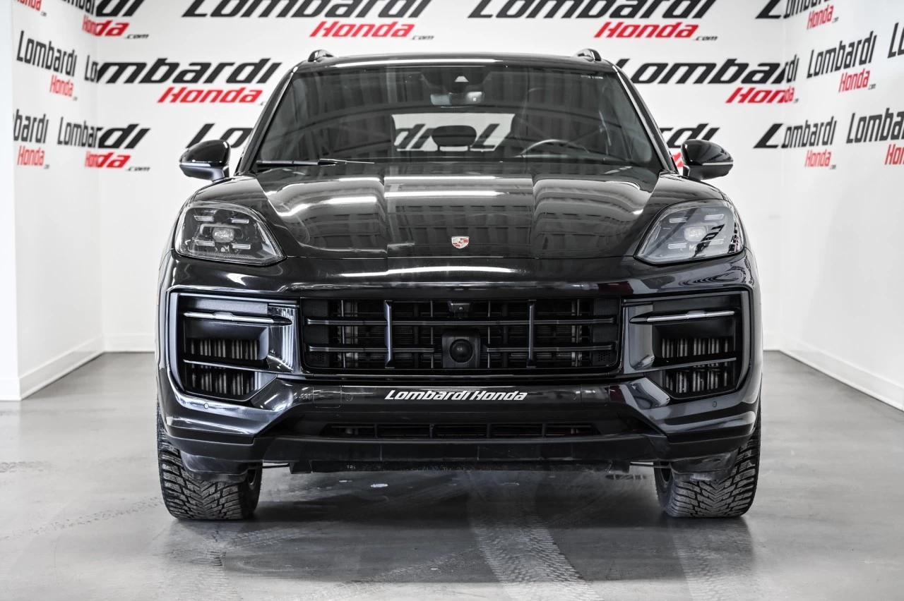 2024 Porsche Cayenne Pneus ÉtÉ et hiver inclus / AWD Image principale