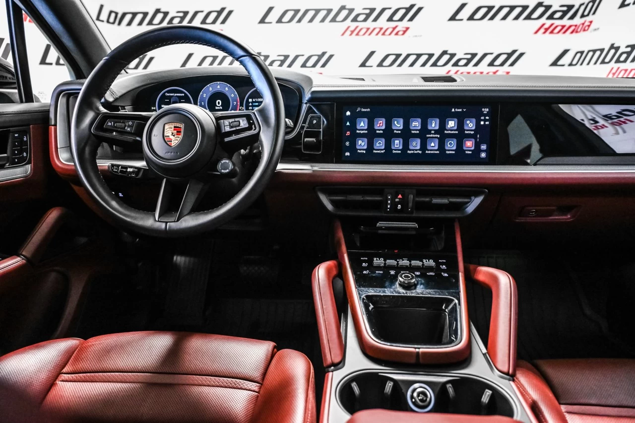 2024 Porsche Cayenne Pneus ÉtÉ et hiver inclus / AWD Image principale