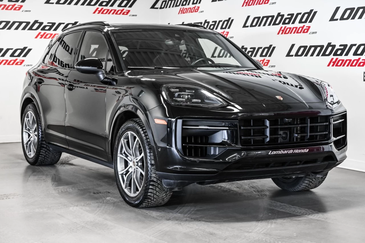 2024 Porsche Cayenne Pneus ÉtÉ et hiver inclus / AWD Image principale