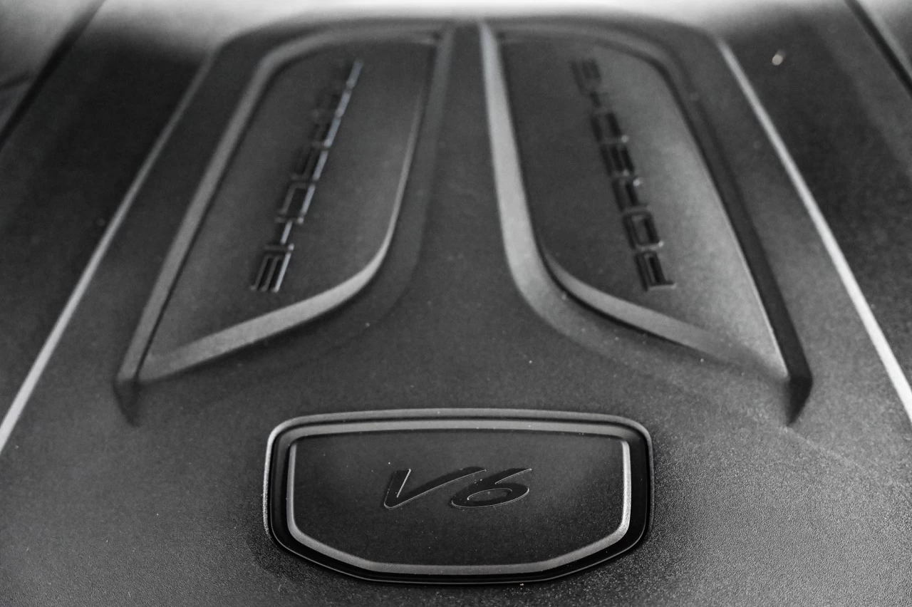 2024 Porsche Cayenne Pneus ÉtÉ et hiver inclus / AWD Image principale