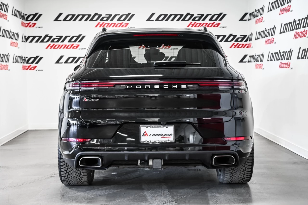 2024 Porsche Cayenne Pneus ÉtÉ et hiver inclus / AWD Image principale