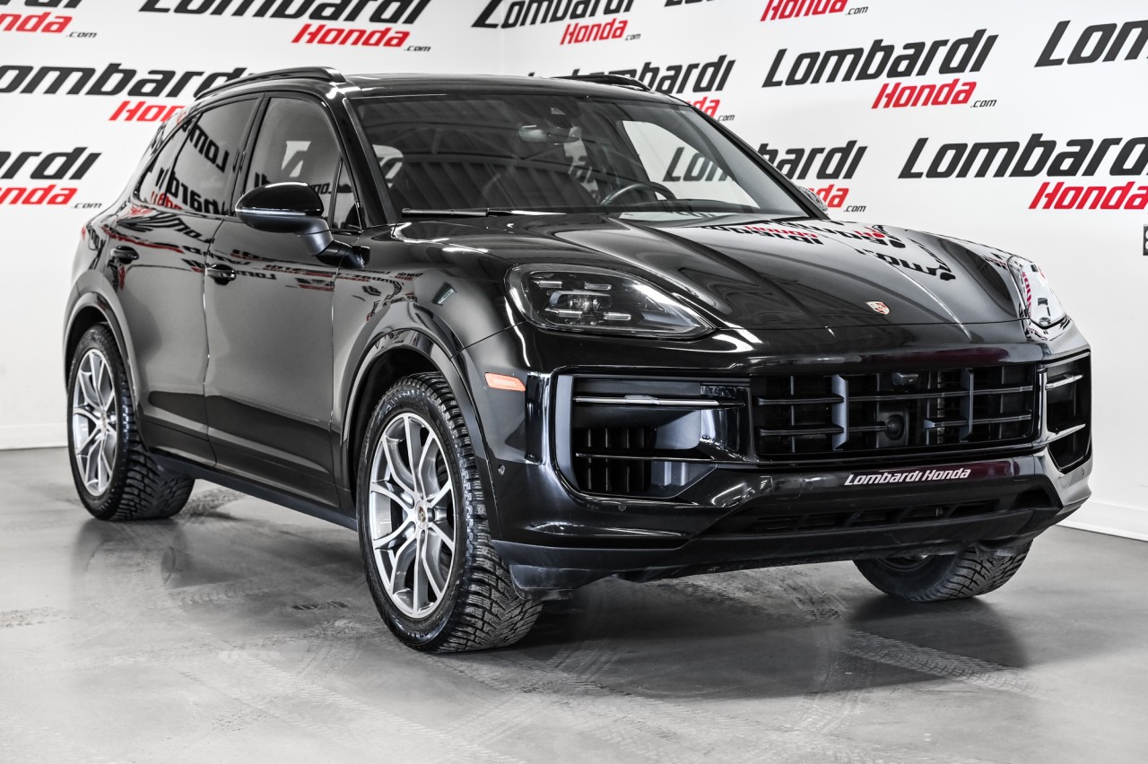 2024 Porsche Cayenne Pneus ÉtÉ et hiver inclus / AWD Image principale