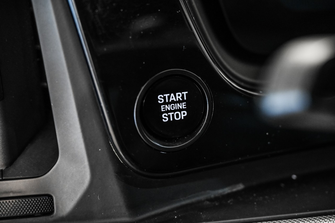 2024 Porsche Cayenne Pneus ÉtÉ et hiver inclus / AWD Image principale