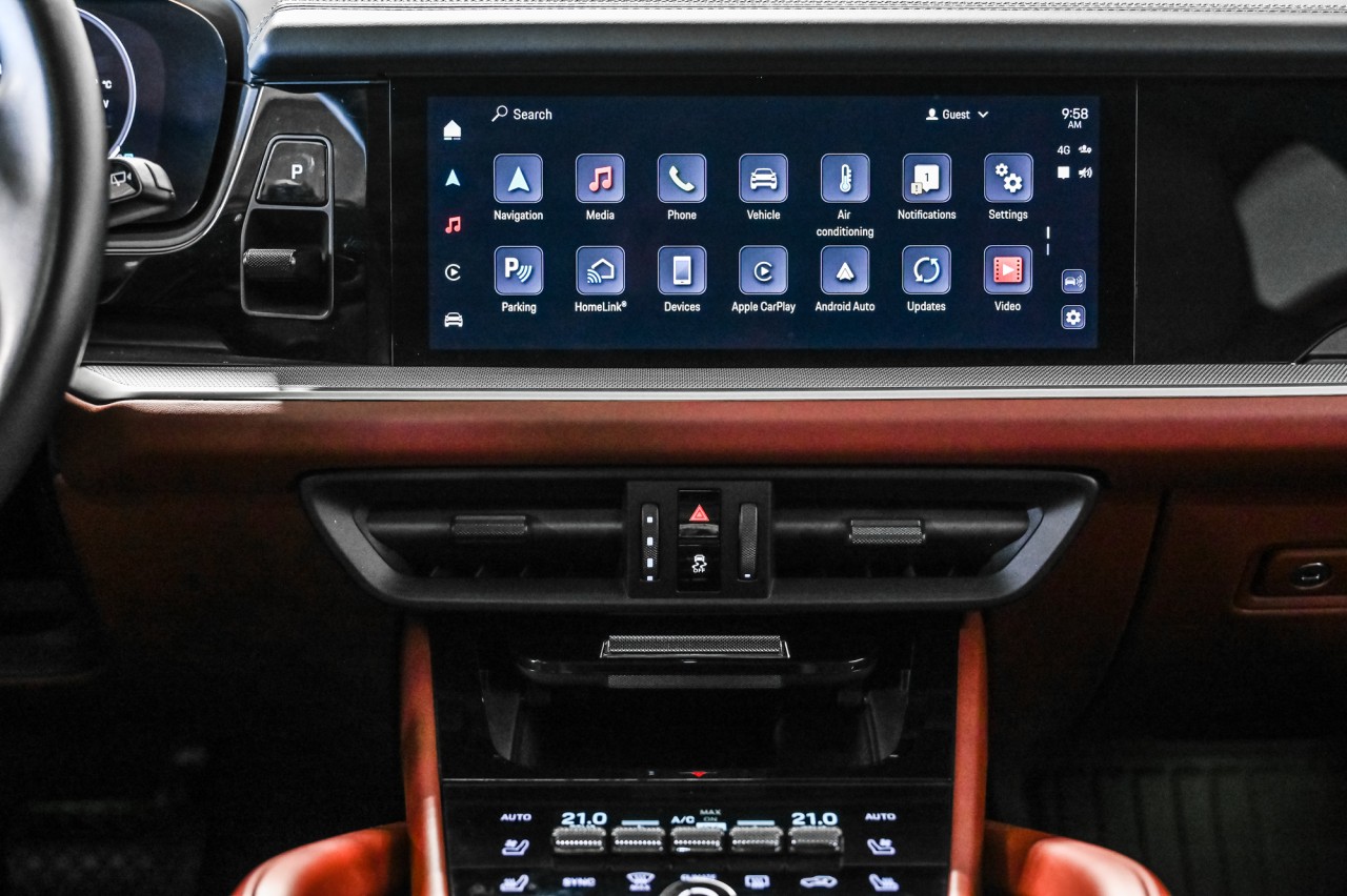 2024 Porsche Cayenne Pneus ÉtÉ et hiver inclus / AWD Image principale