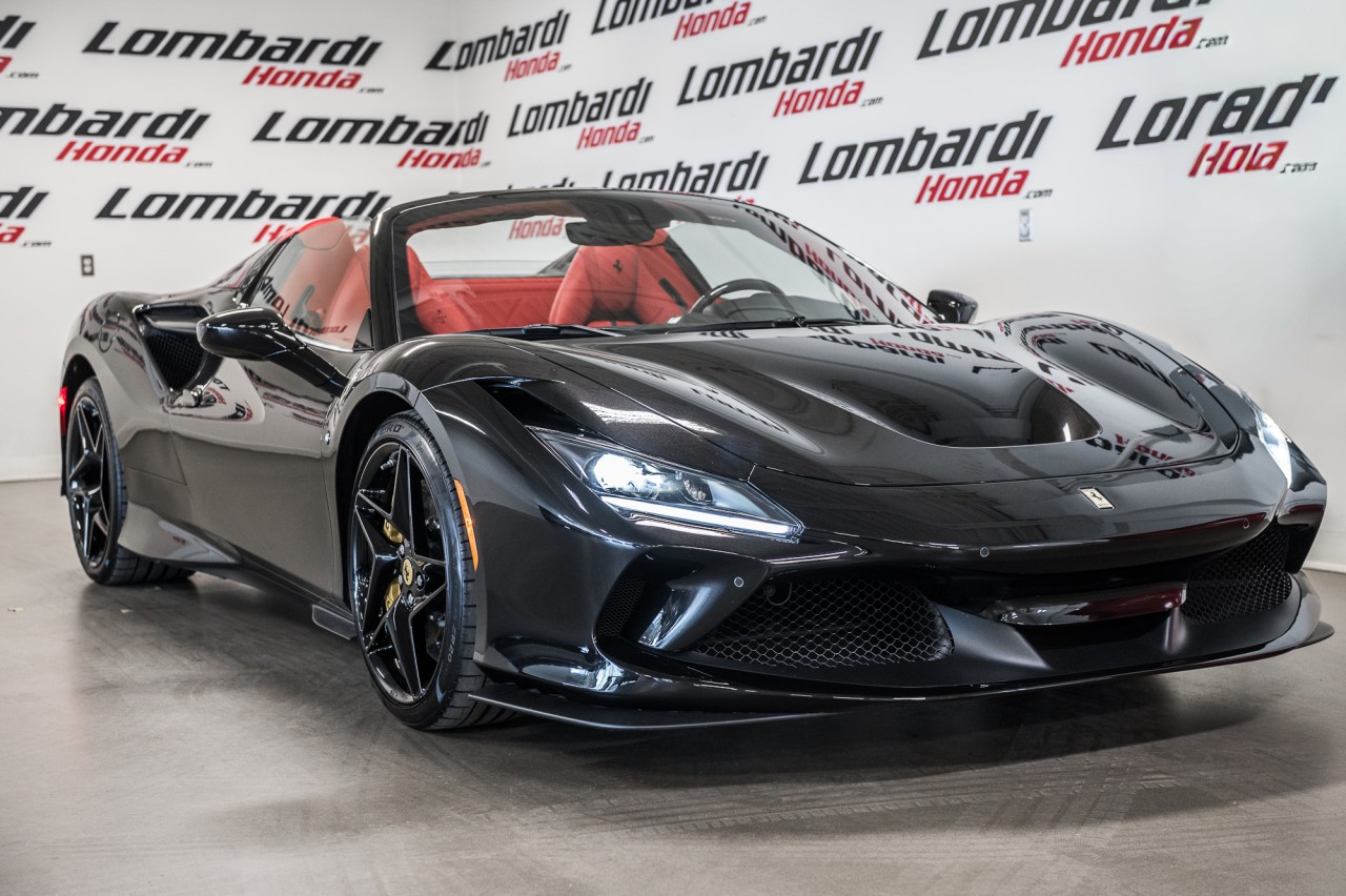 2021 Ferrari F8 Spider  Image principale