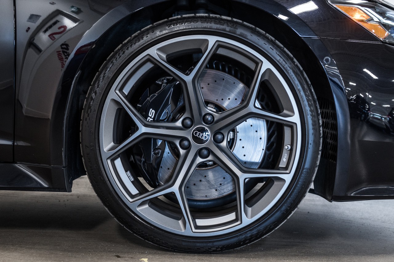 2024 Audi RS6 Performance Image principale