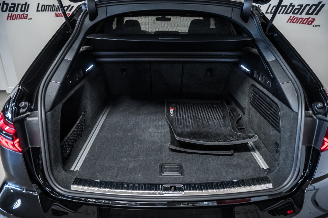 2024 Audi RS6 Performance - 5.99% Location 24-48Mois Image principale