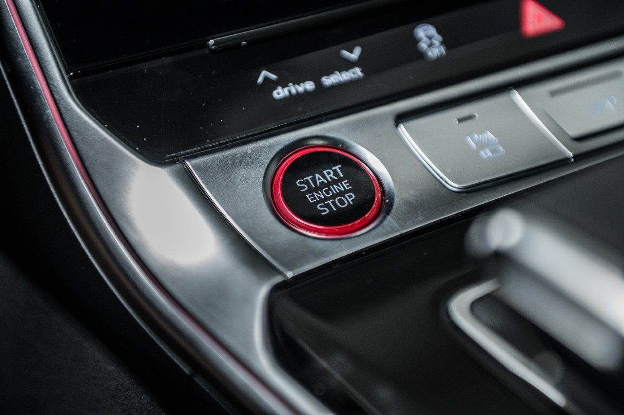 2024 Audi RS6 Performance - 5.99% Location 24-48Mois Image principale