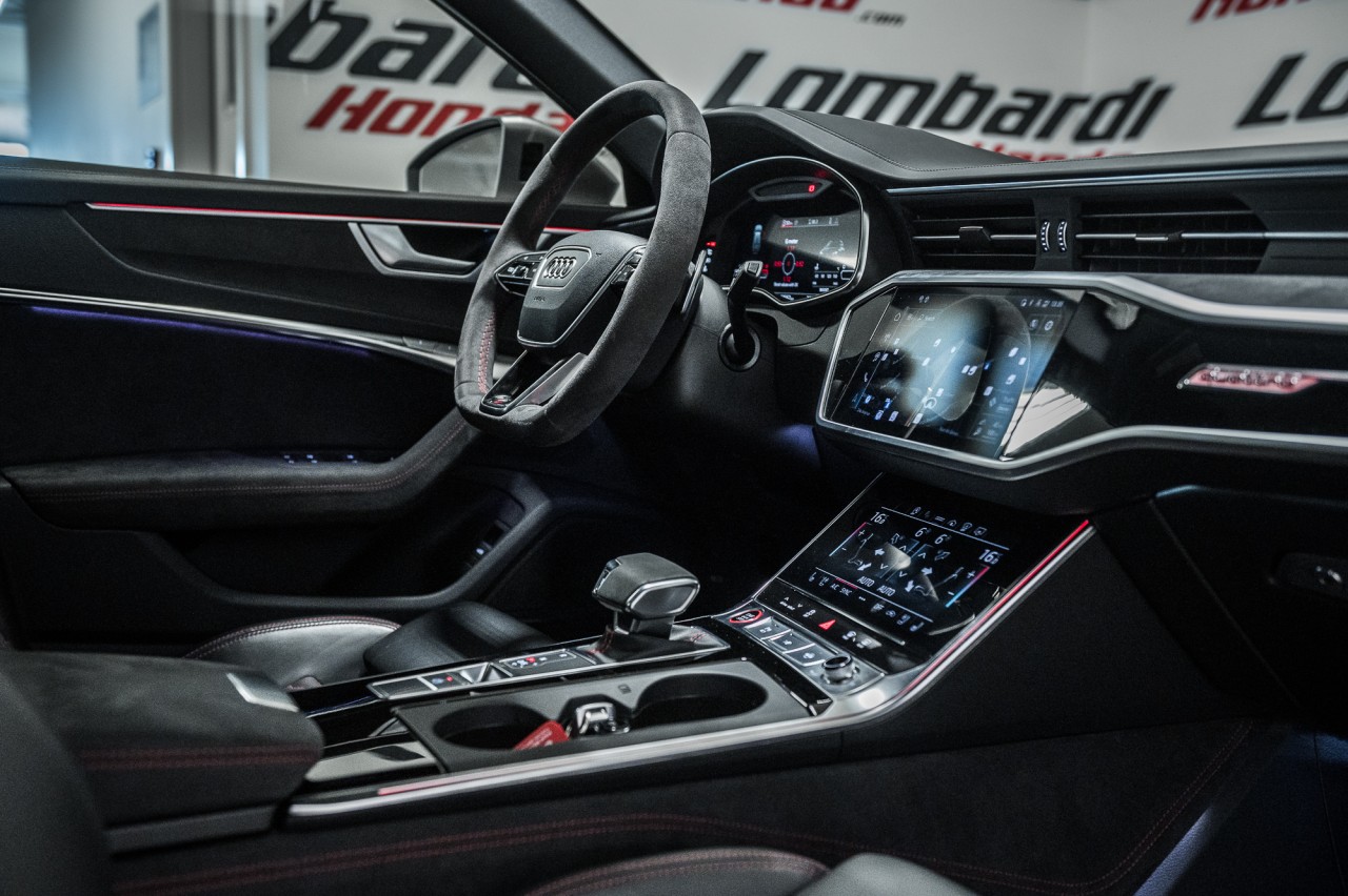 2024 Audi RS6 Performance - 5.99% Location 24-48Mois Image principale