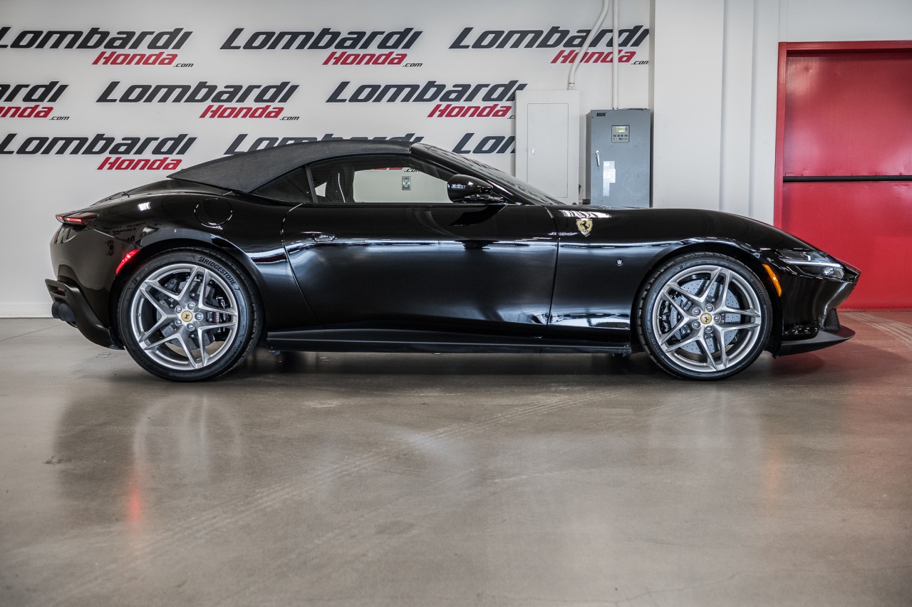 2025 Ferrari Roma  Image principale