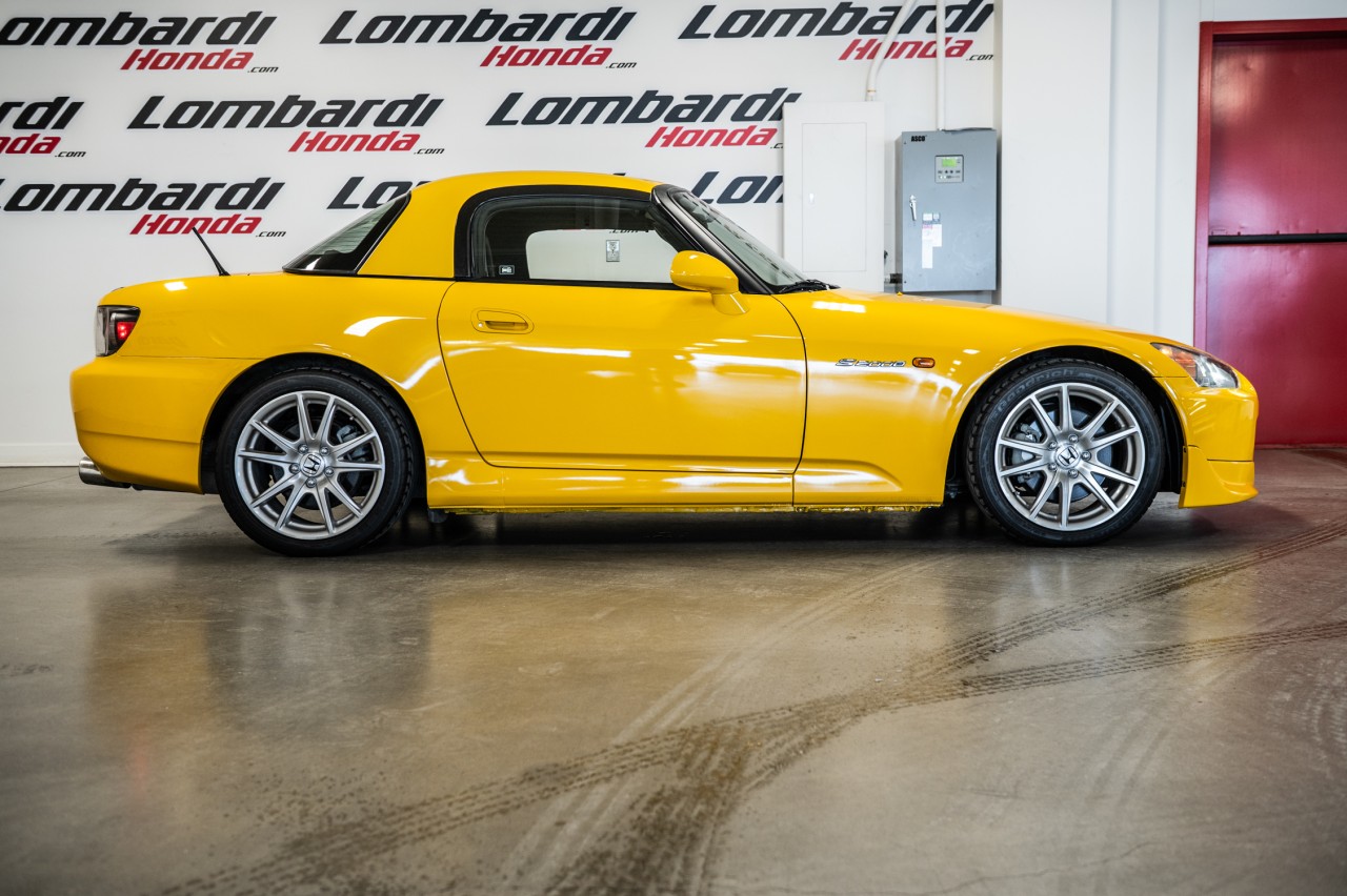 2005 Honda S2000 2dr Conv Image principale